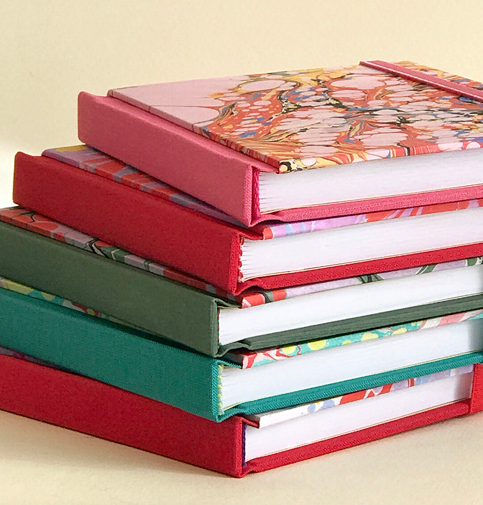 Carnet de notes marbré - rouge et violet