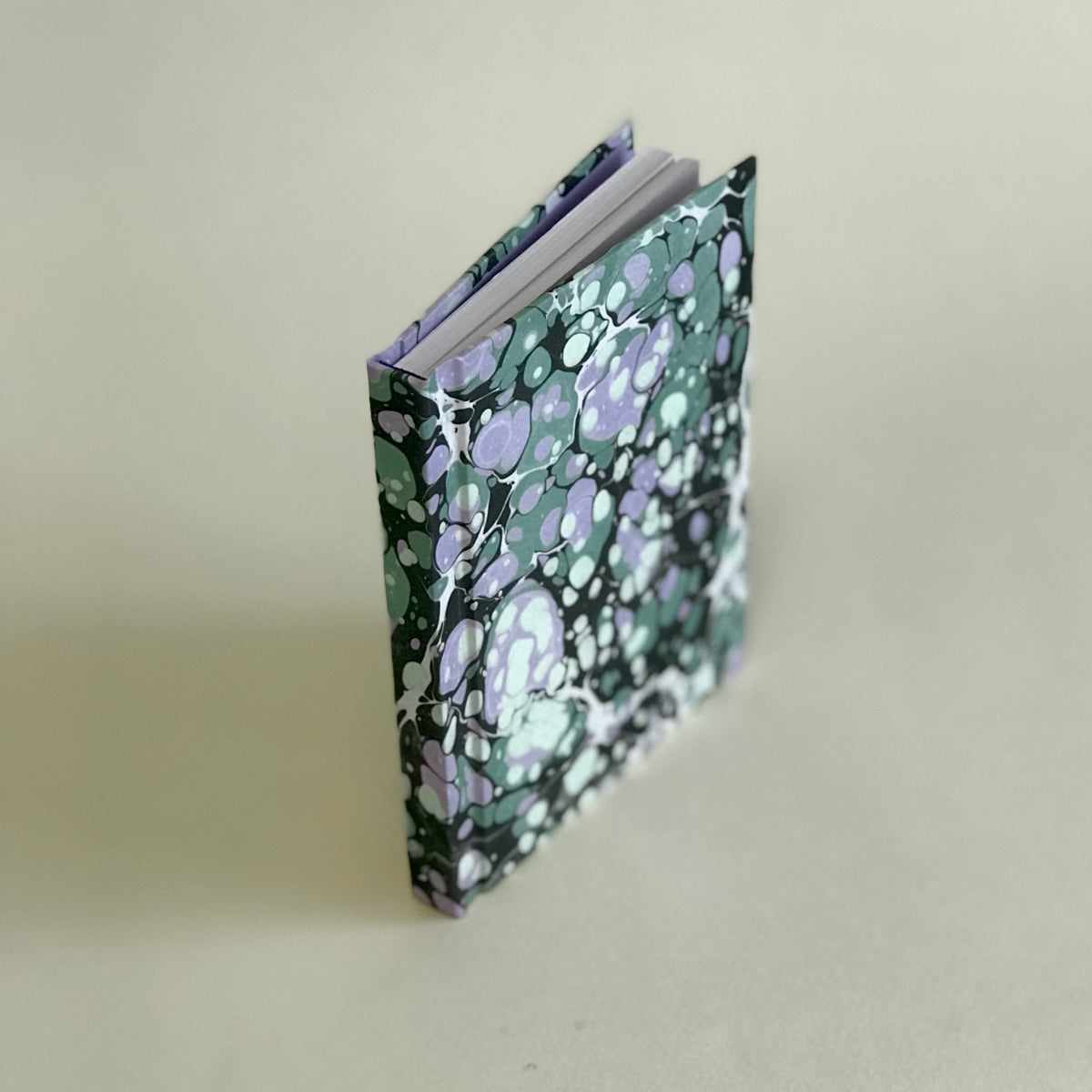 Carnet de notes marbré - Lilas et vert